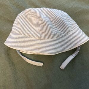 Janie and Jack Blue and White Striped Bucket Hat